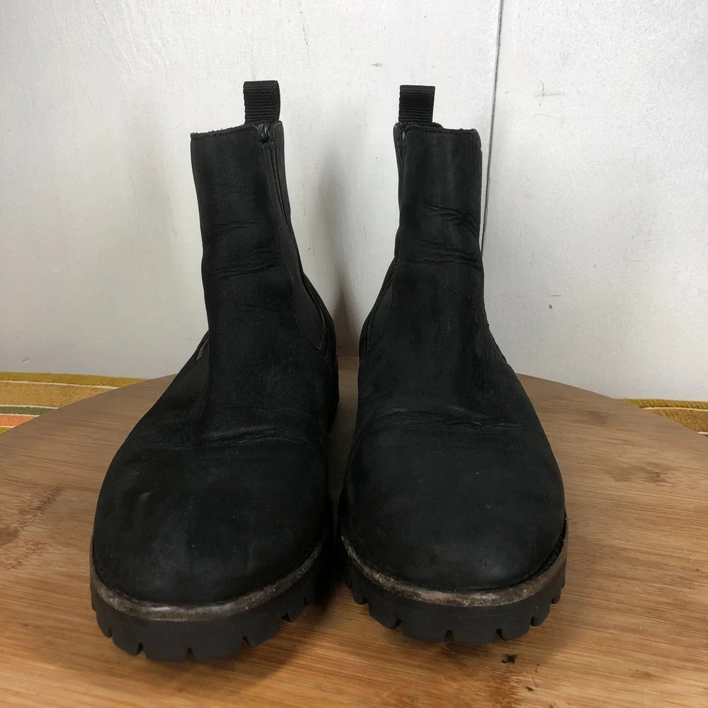 Thursday Boots Legend Womens size 9 shoes black leather slip on chelsea boots